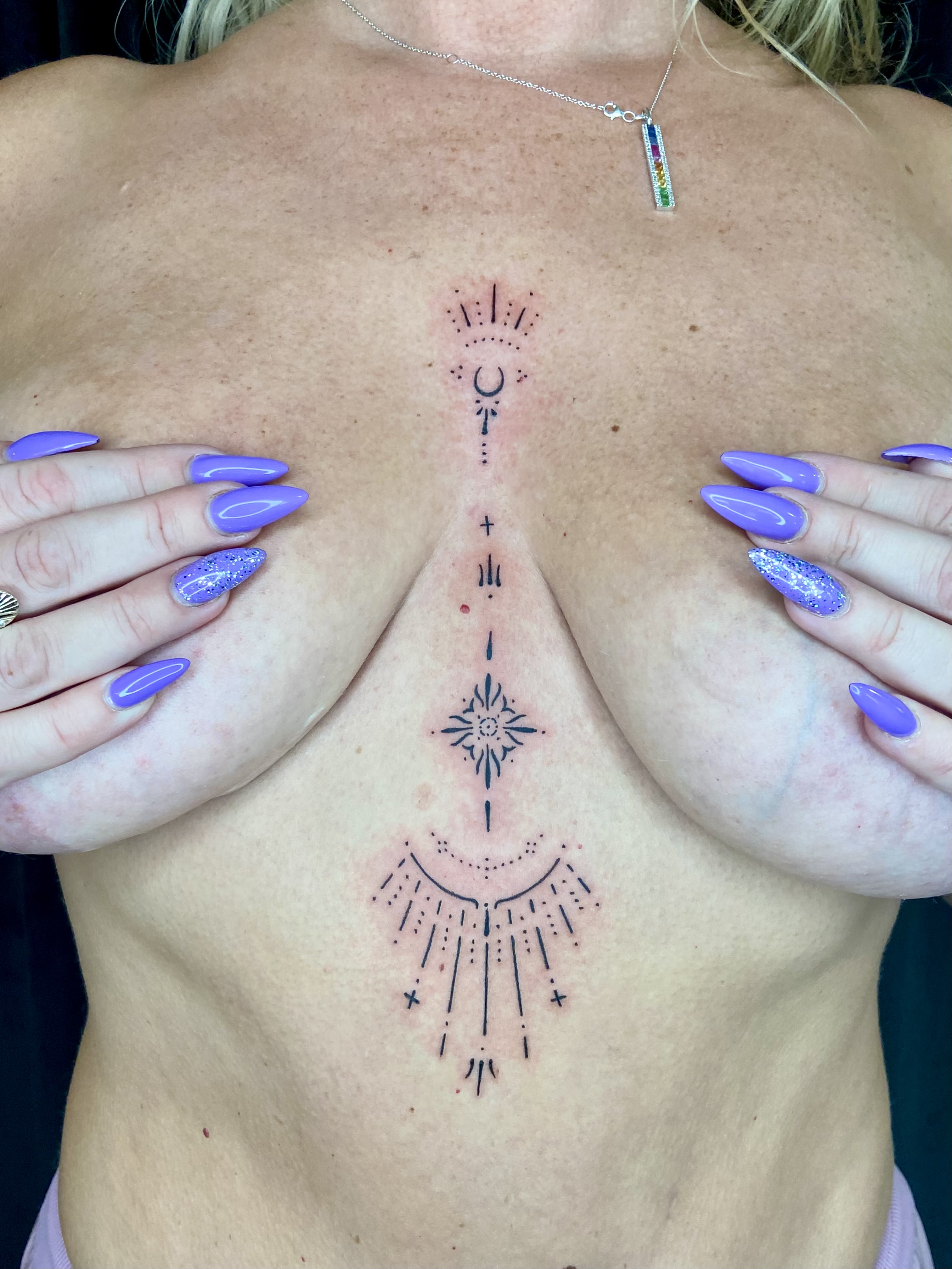 Ornamental gallery cover